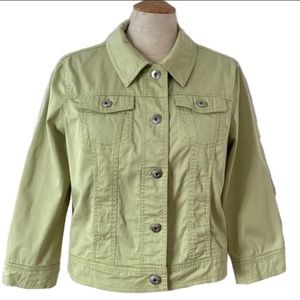 Cleo Petites mint green denim jacket style. Metal buttons on front and sides. M